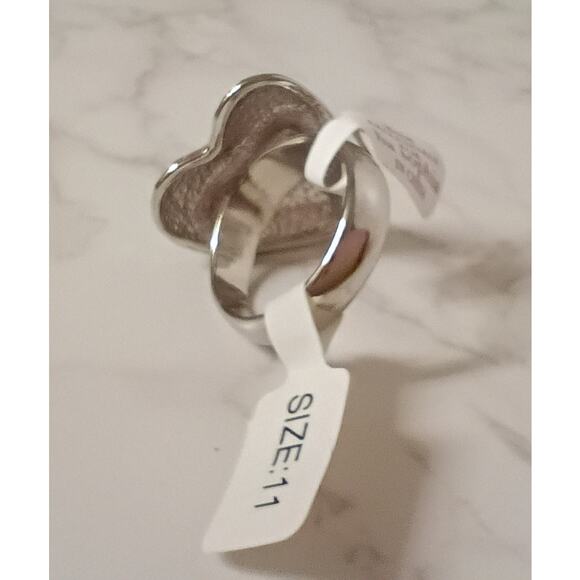 NEW Lia Sophia Silver Textured Heart Ring - Size 11 - Picture 4 of 5